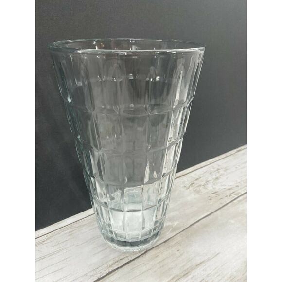 Vintage Syndicate MCM TARTAN Clear Heavy Pressed Glass 9" Cut Flower Vase USA - Picture 2 of 12